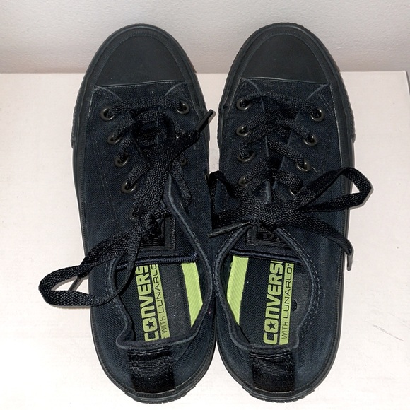 Black Converse - Picture 2 of 6